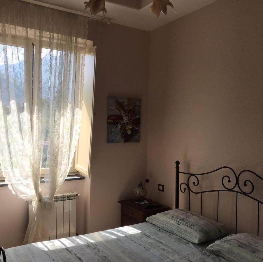 B&B La Magnolia กาสเตลลัมมาเร ดิ สตาเบีย ภายนอก รูปภาพ
