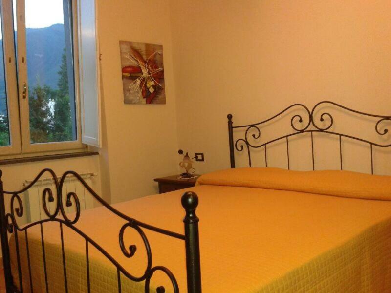 B&B La Magnolia กาสเตลลัมมาเร ดิ สตาเบีย ภายนอก รูปภาพ
